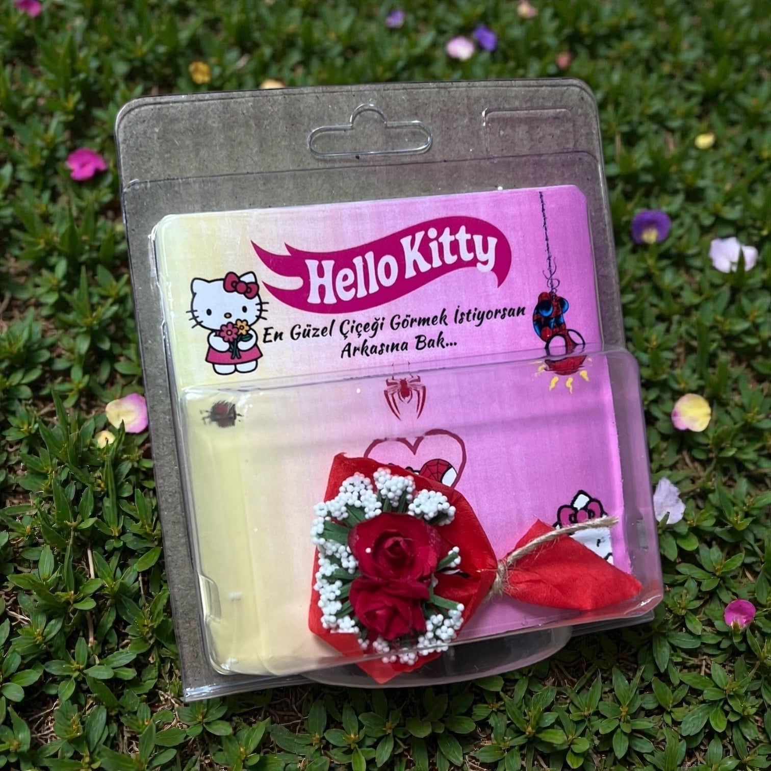 Hot Flowers Aynalı Kitty ve Spider