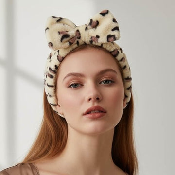 Krem Kahve Kurdele Leopar Desenli Peluş Saç Bandı