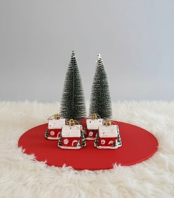 4'lü Yılbaşı Süsü