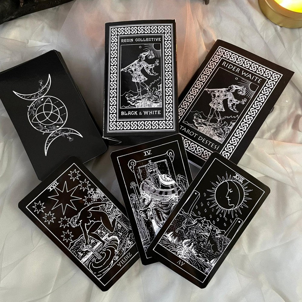 Regin Black & White Tarot Destesi