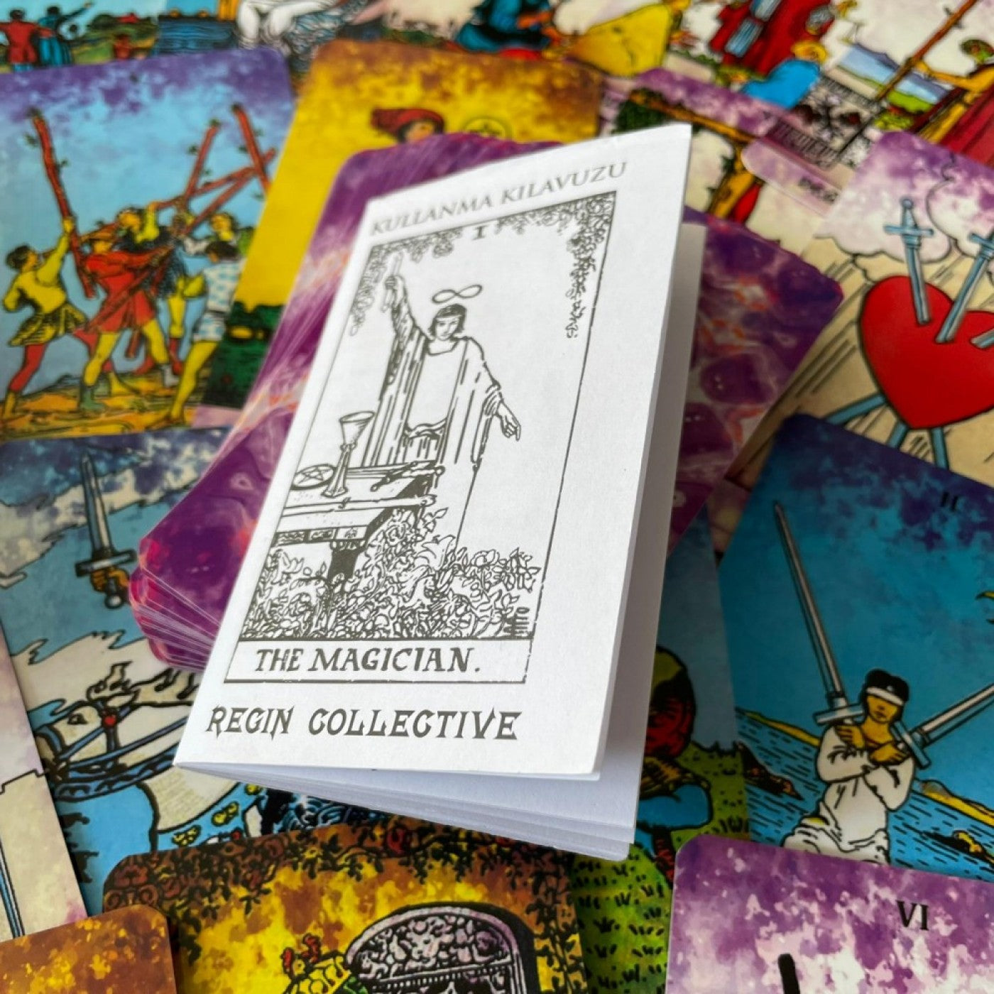 78 Kartlı Regin Aesthetic v2 Tarot Destesi