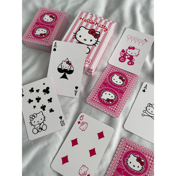 Hello Kitty İskambil Kağıdı
