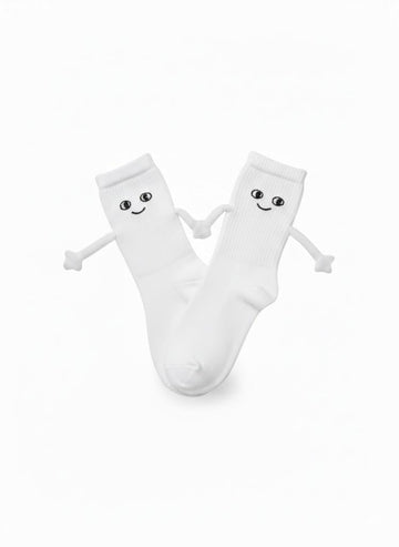 El Ele Tutuşan Beyaz Atletik Çorap